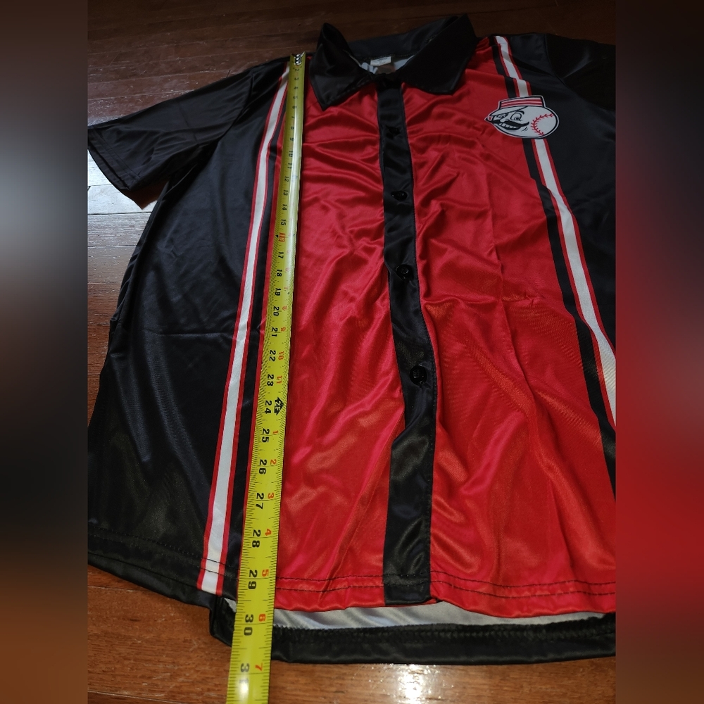 Cincinnati Reds - Picture 3 of 6